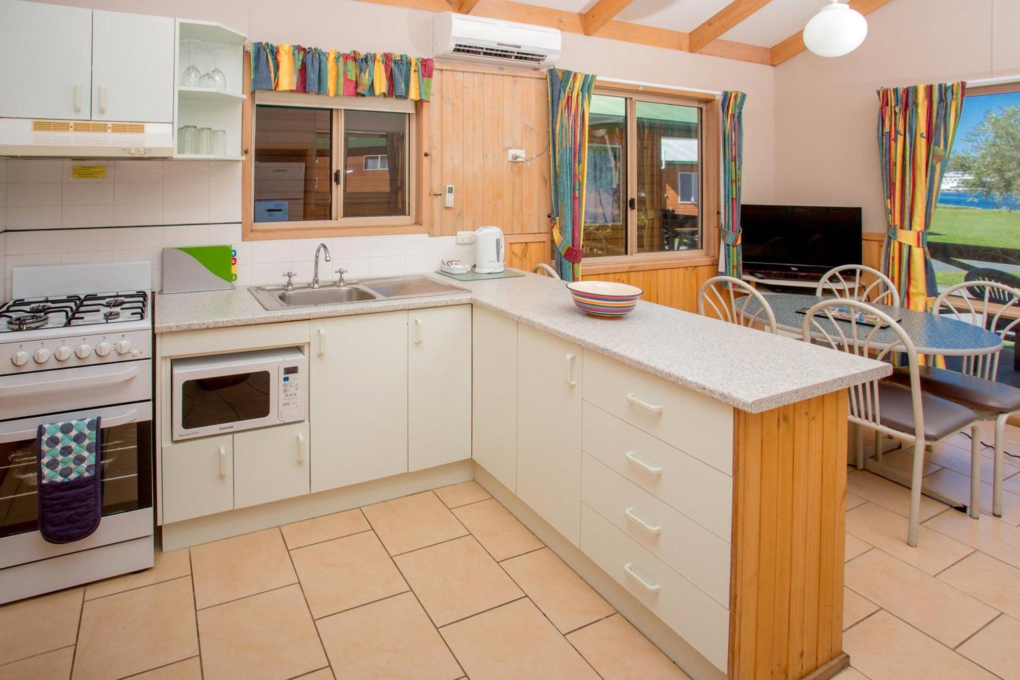 Big4 Batemans Bay At Easts Riverside Holiday Park Quarto foto